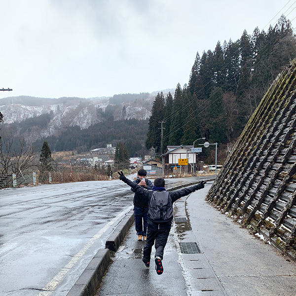 冬の登校風景